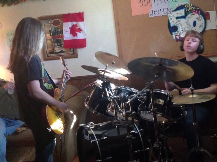 Pure Jam – Improvised Rock Jam Session